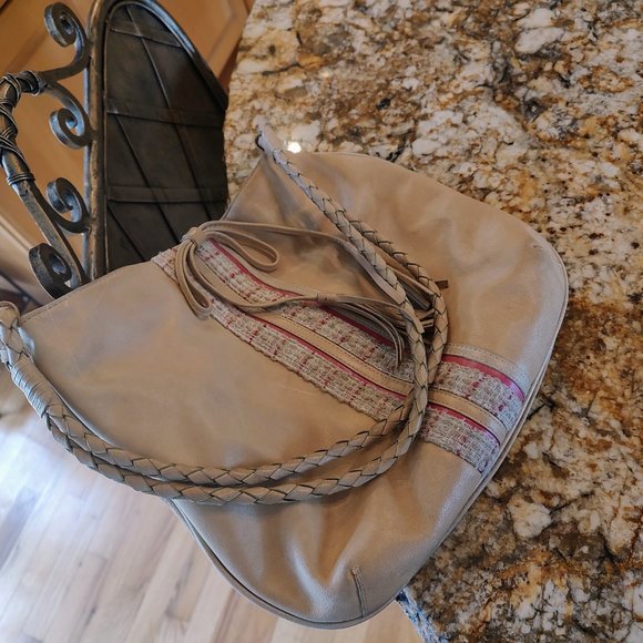 Women's vintage boho Violette Nozieres bag 11"X13", tan and pink leather. Used - Picture 3 of 13